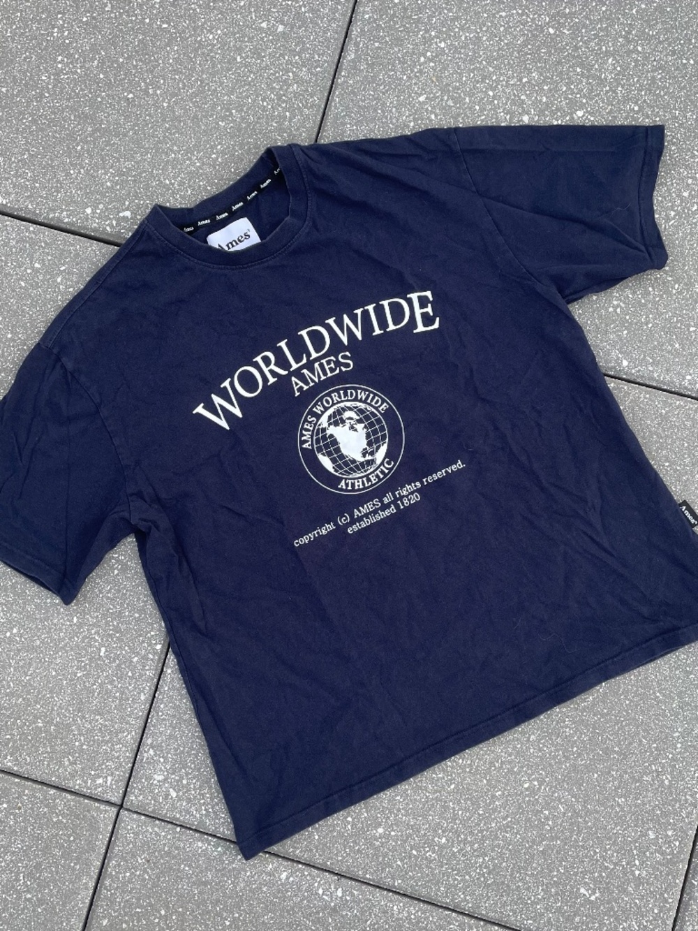 Ames Worldwide Graphic Tee Size 2 Navy Streetwear Unisex T Shirt